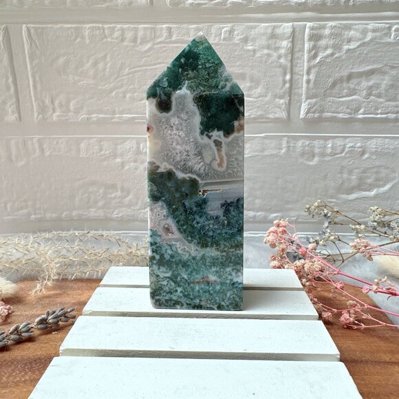Beautiful Moss Agate Tower Obelisk - Picture 8 of 8